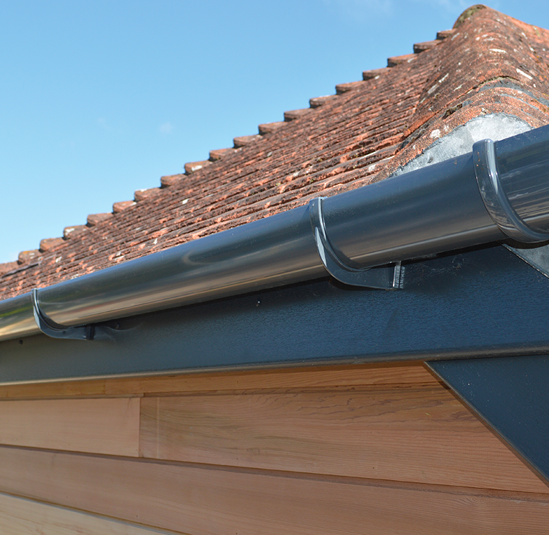 Maison Delage Entreprise de travaux de pose de gouttiere en Seine-et-Marne