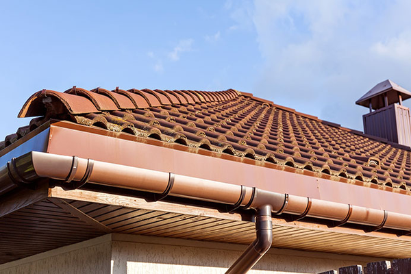 Travaux de Pose et réparation de gouttière à Avon (77210) en Seine-et-Marne (77)